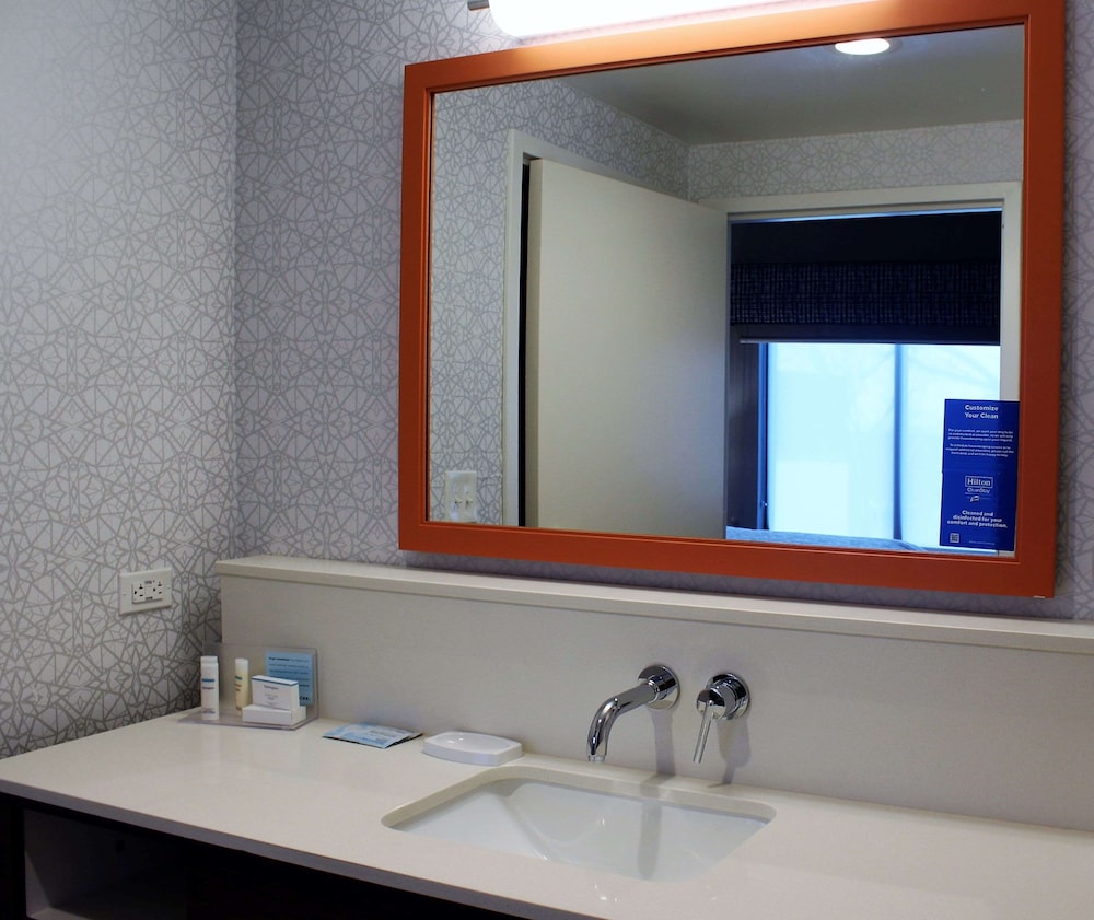 Hampton Inn Lexington Nc 49/55