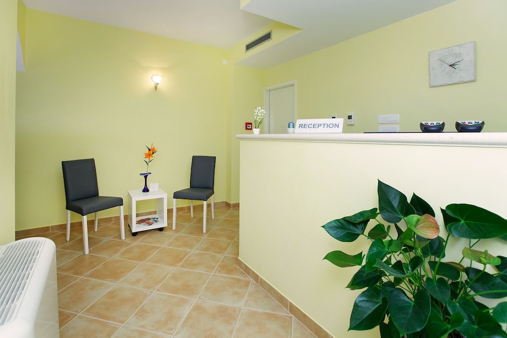 Lobby at Hotel Villa Telenta, Vela Luka