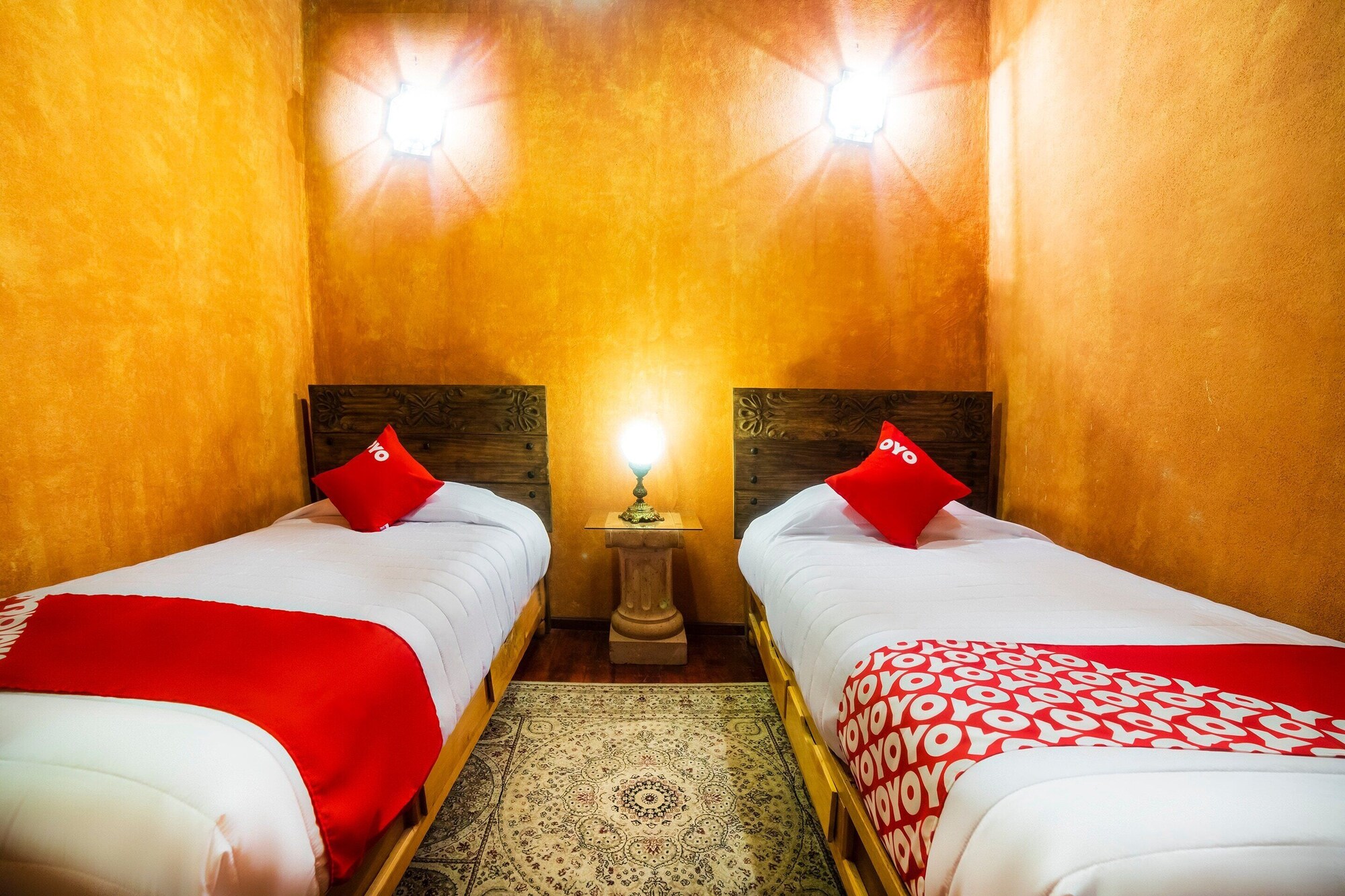 Standard, Twin Beds