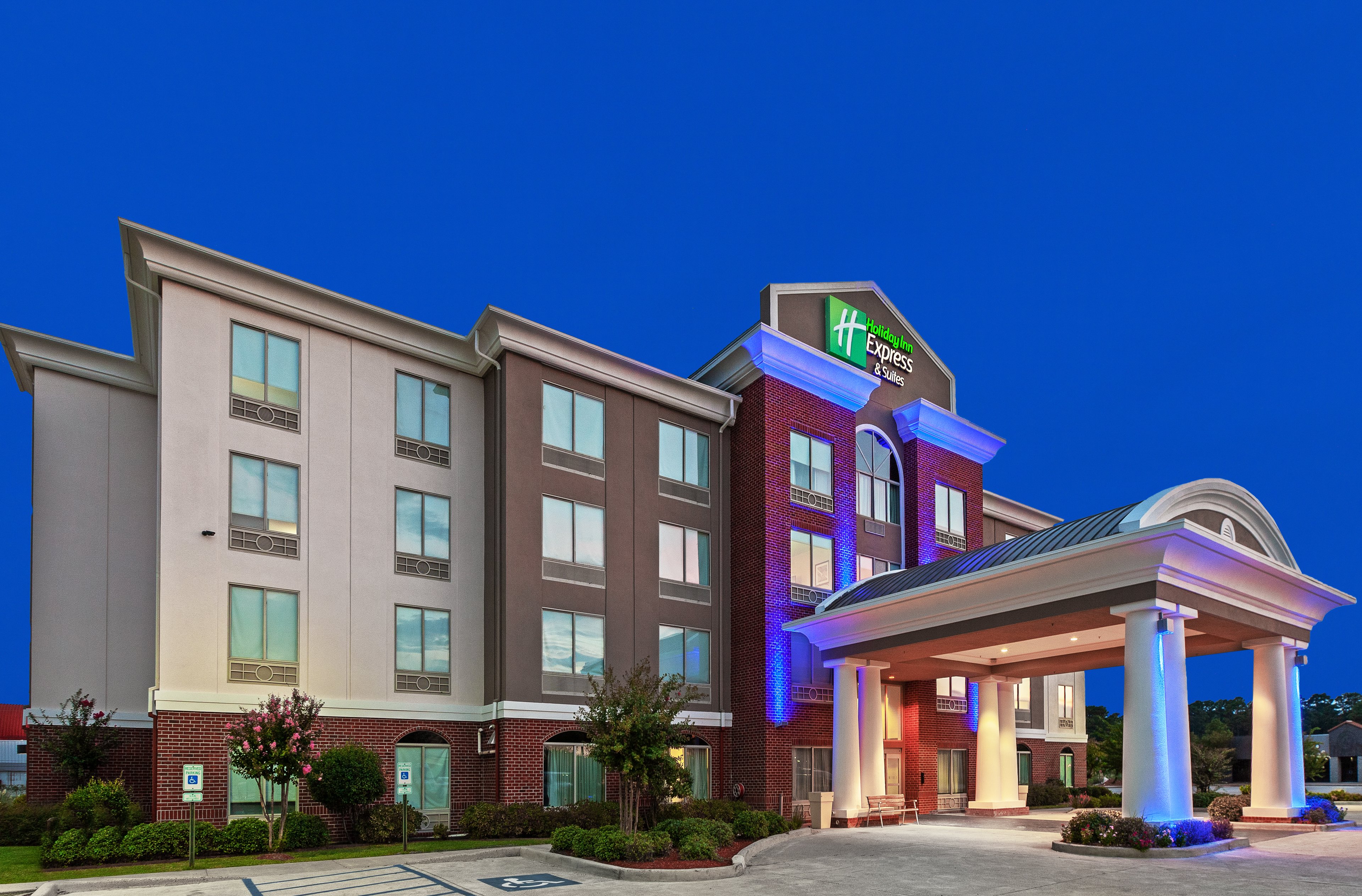 Holiday Inn Express Shreveport South Park Plaza 2/24