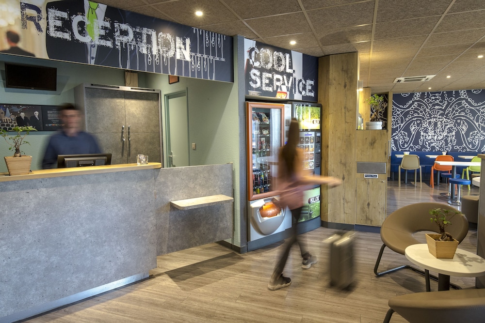 Ibis Budget Marseille Timone 10/70