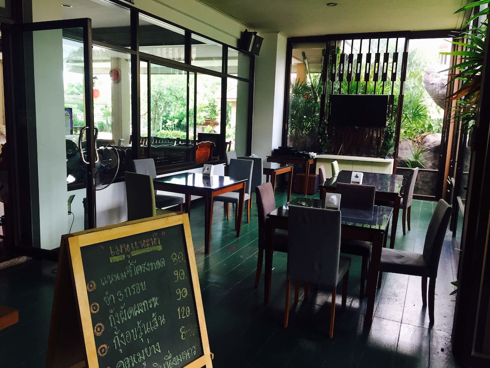Huaymuang Apartment 38/54