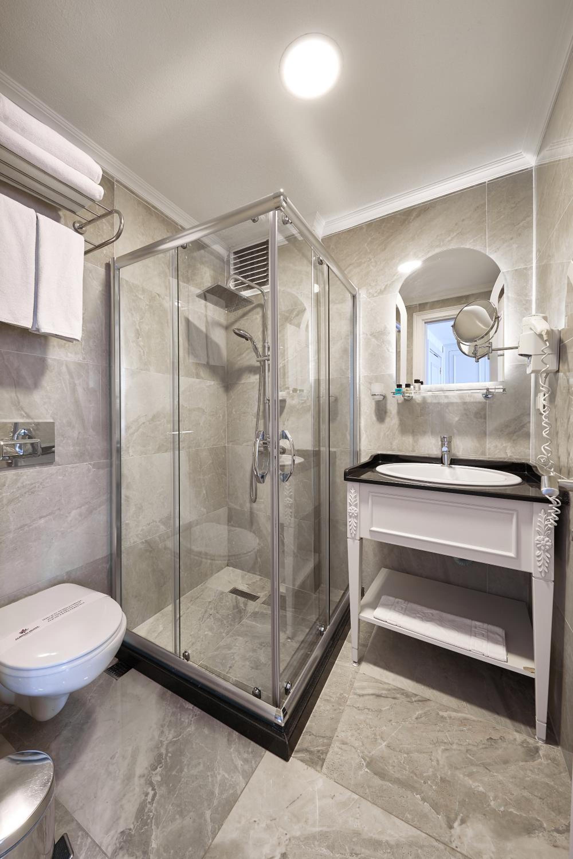 غرفة سوبيريور بسرير مزدوج، Albinas Hotel 8/8