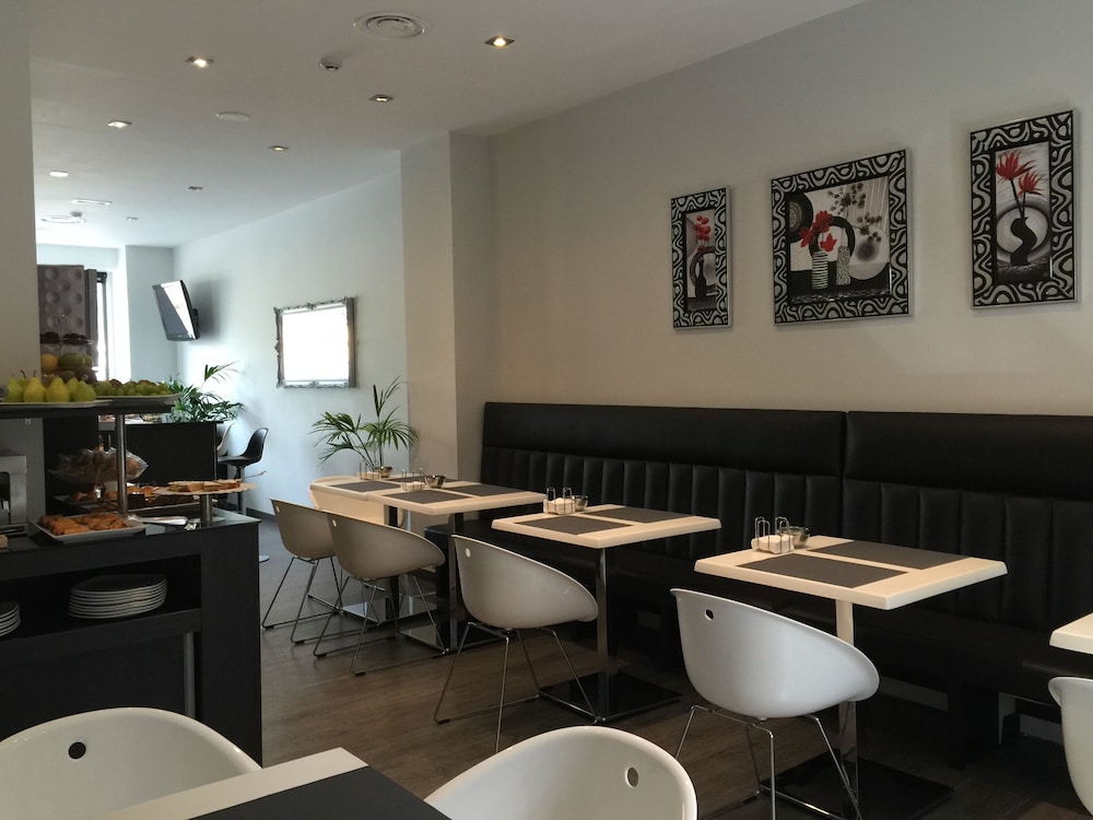 Hotel Noia 29/37