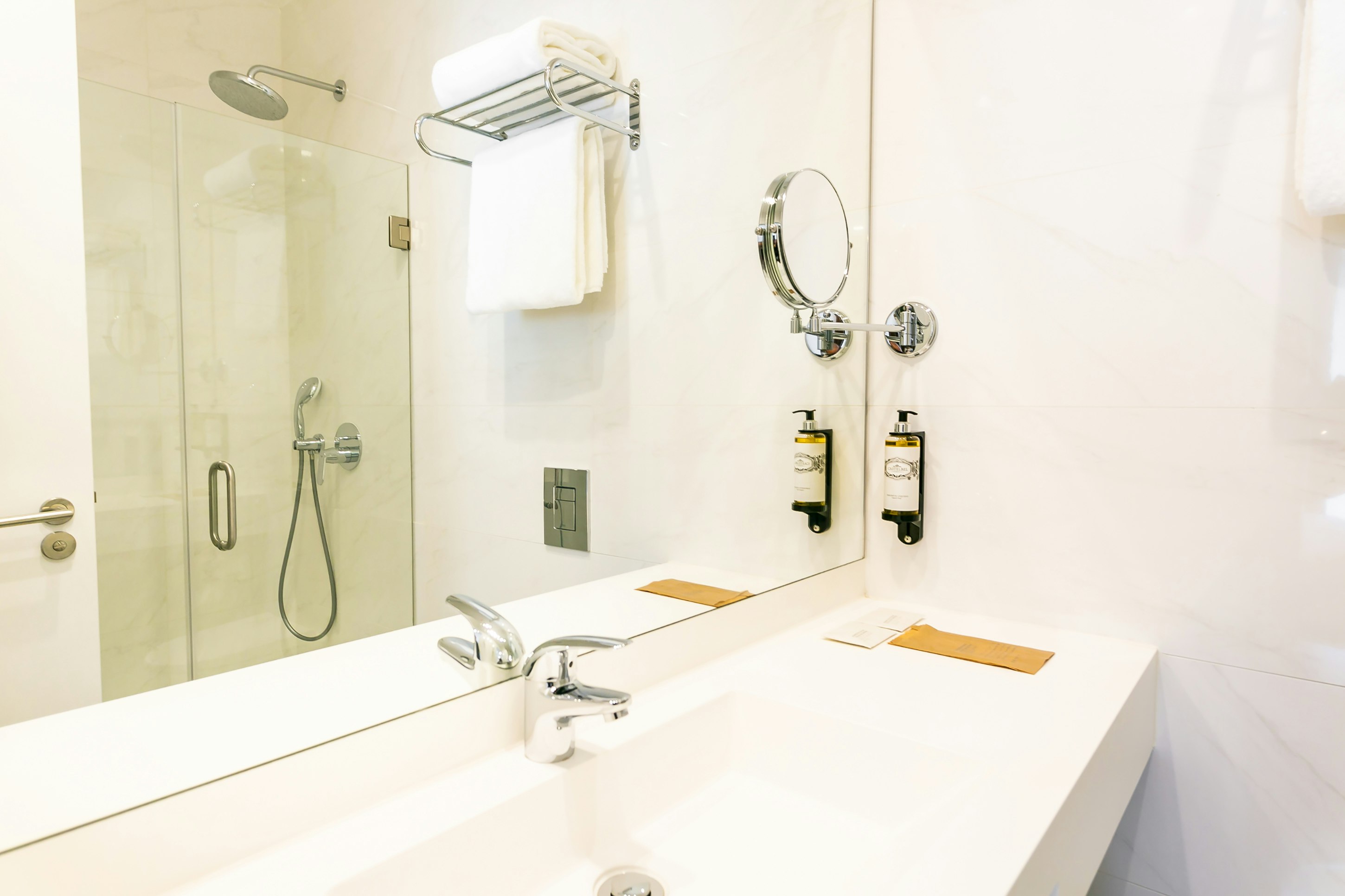 LX SoHo Boutique Hotel 69/70