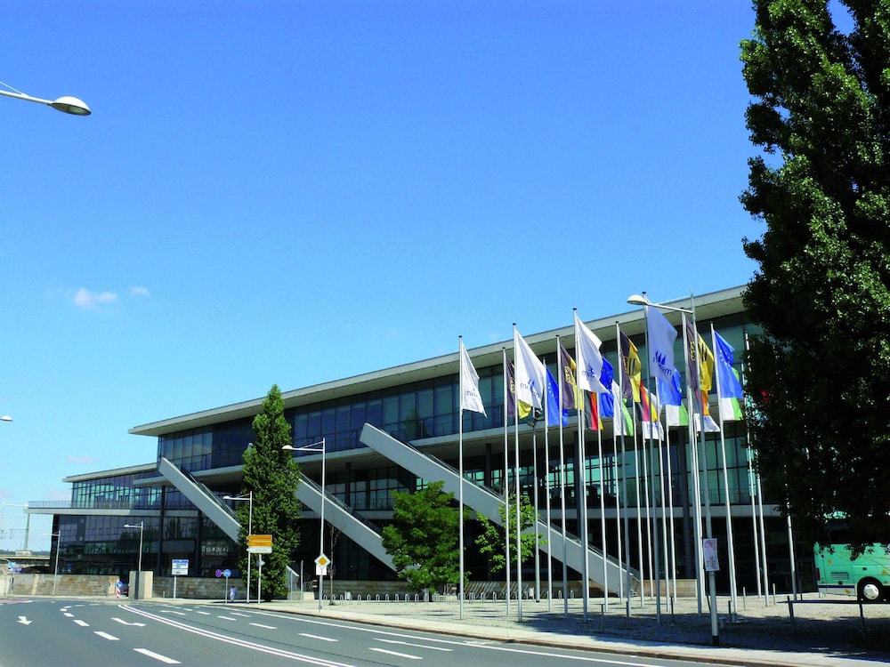 Maritim Hotel & Internationales Congress Center Dresden 5/75