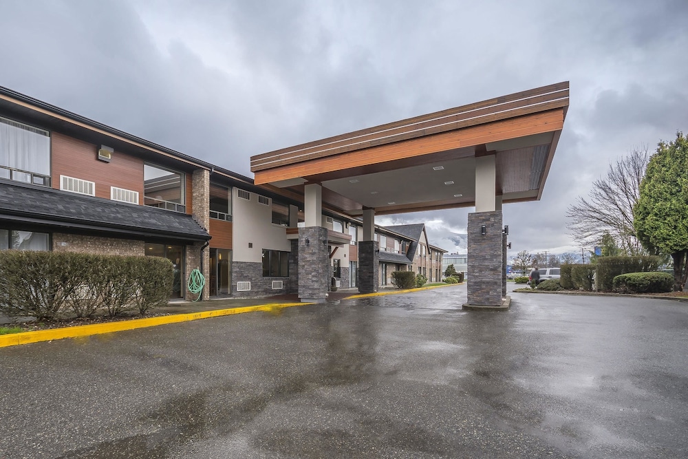 Comfort Inn Chilliwack, BC 2/44