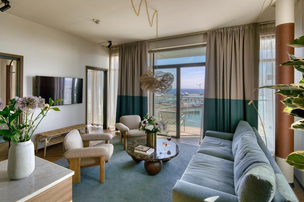 Willow, WorldHotels Crafted 35/48