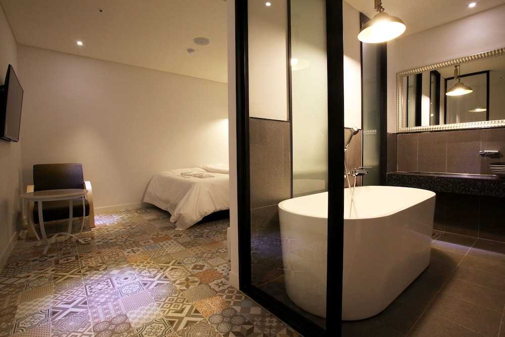 Hotel Yein 30/51
