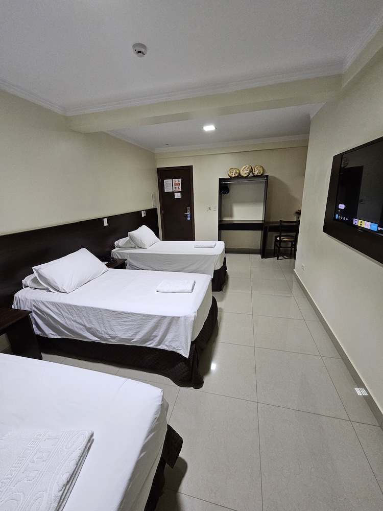 HOTEL MASTER GOLD EXPRESS 33/72