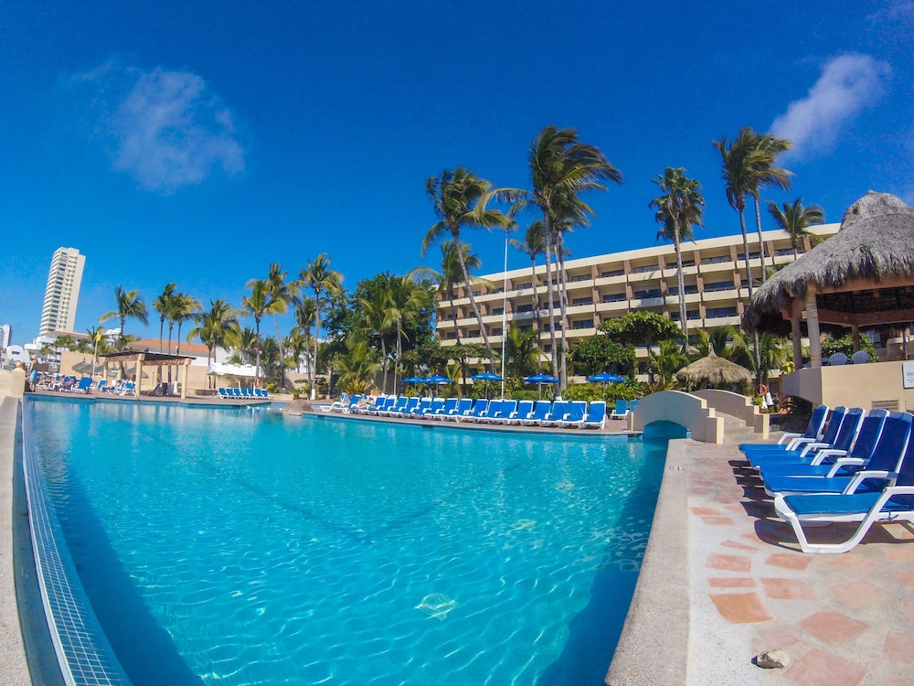 The Palms Resort of Mazatlan 5/67