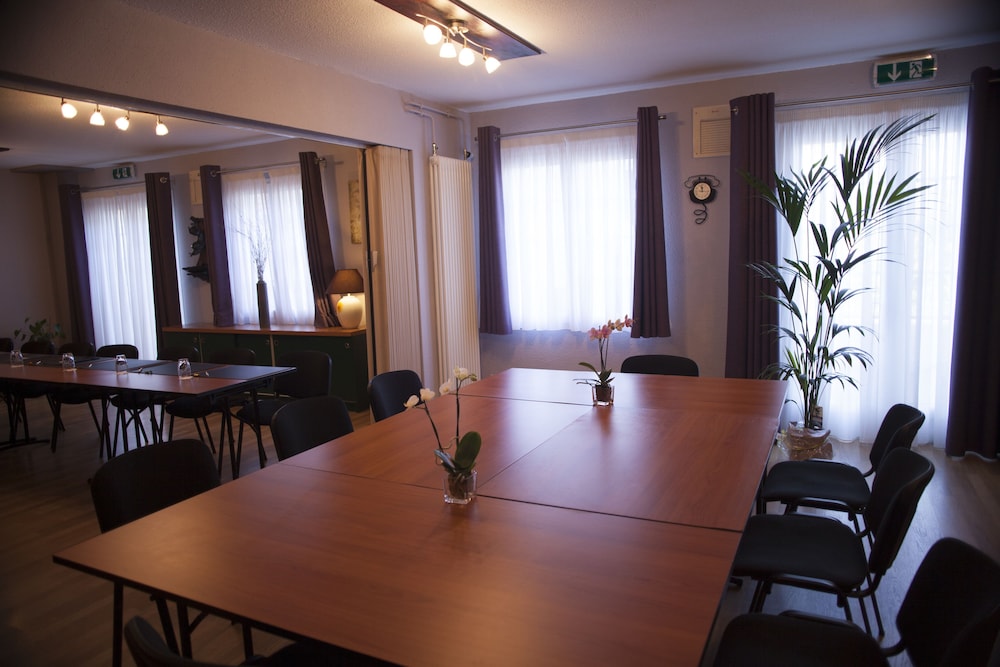 Cottage Logis Hotel-Restaurant 40/57