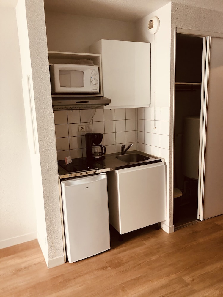 Appart-Hotel Terres de France Brest Pasteur 8/54