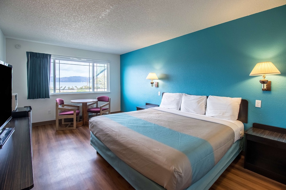 Motel6 Astoria, OR 16/41