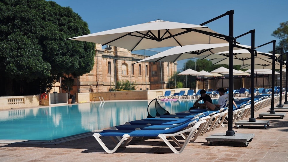 SC Club Village 20/50