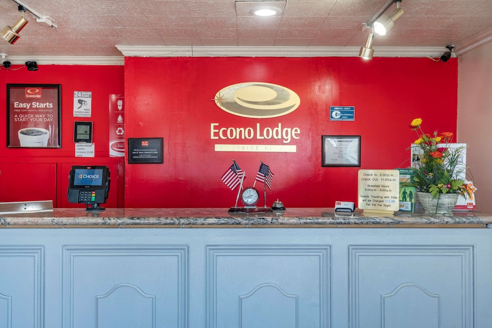 Econo Lodge Fallon Naval Air Station Area 9/30