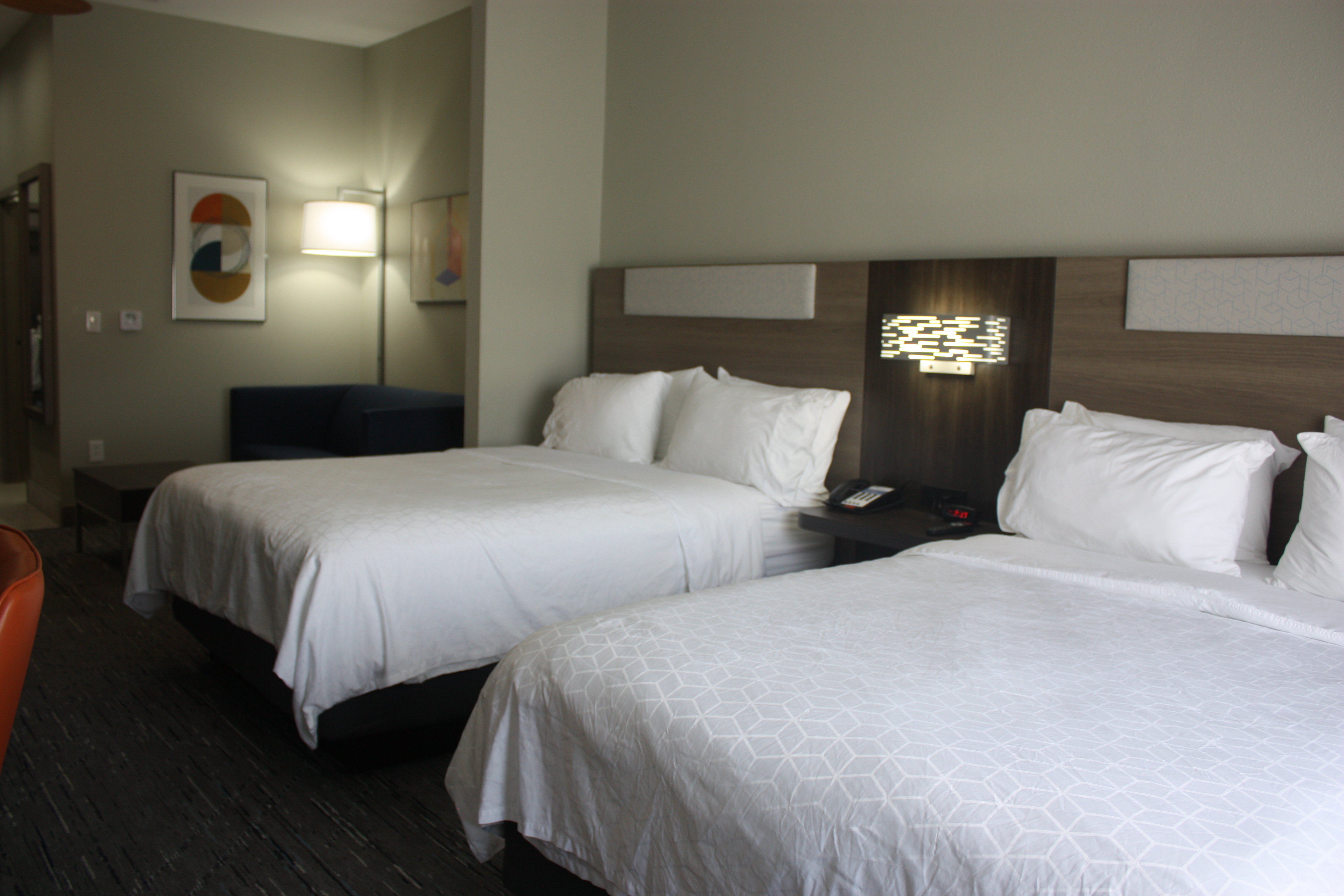 Holiday Inn Express Hotel & Suites Shamrock North 15/39
