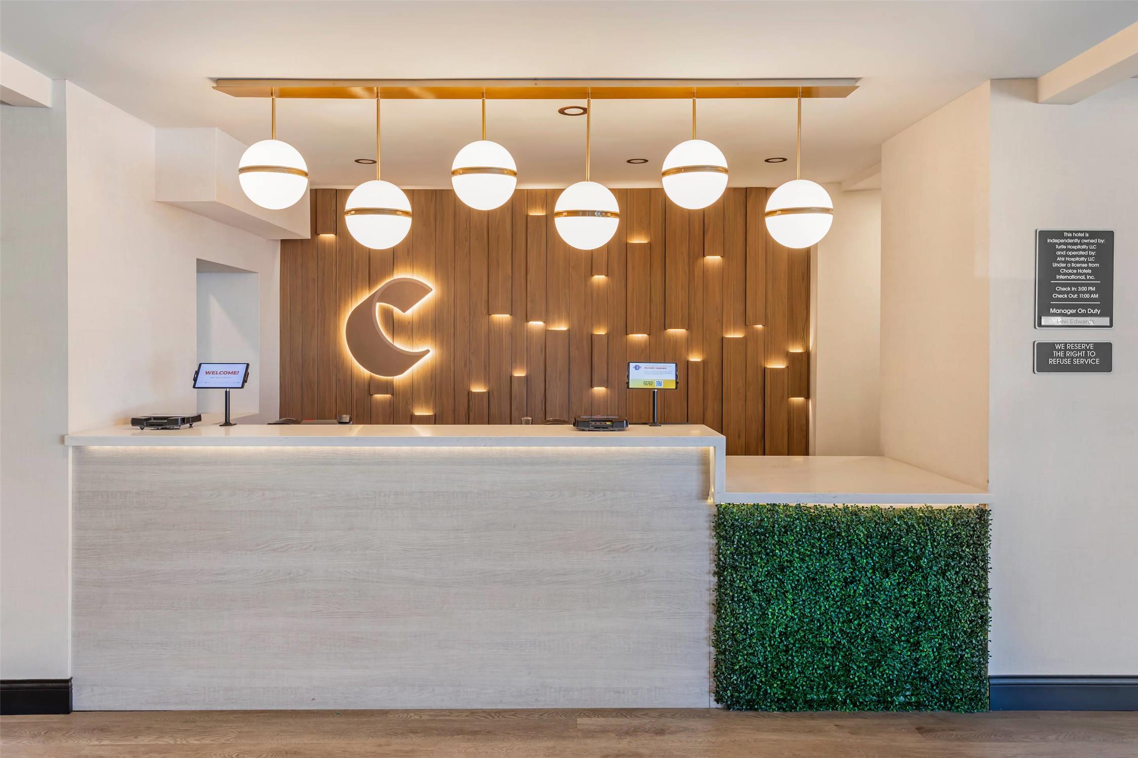 Comfort Inn & Suites Irvine Spectrum 5/49