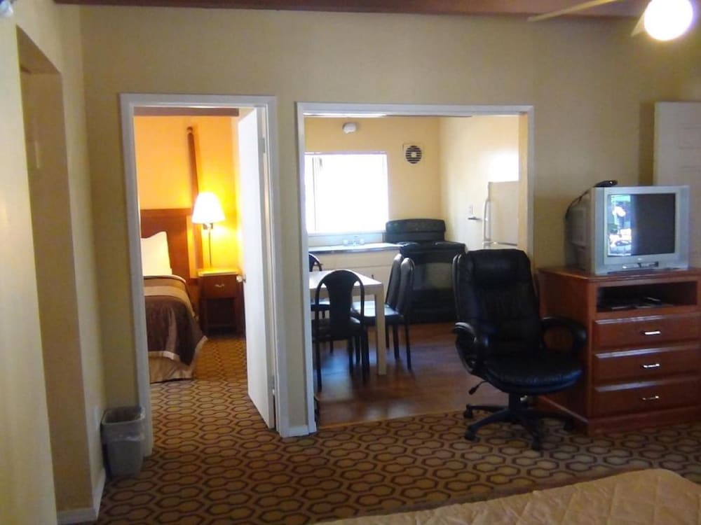 Alpine Inn and Spa 29/33