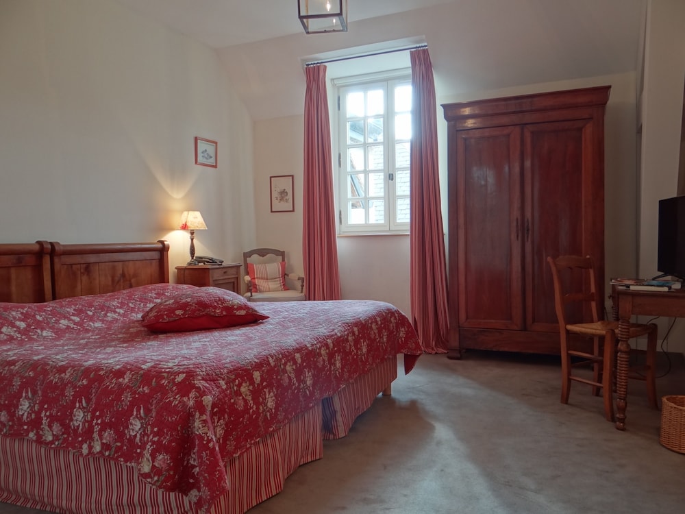 Chateau D'etoges 23/73