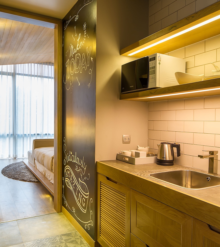Fusion Suites Saigon 61/63