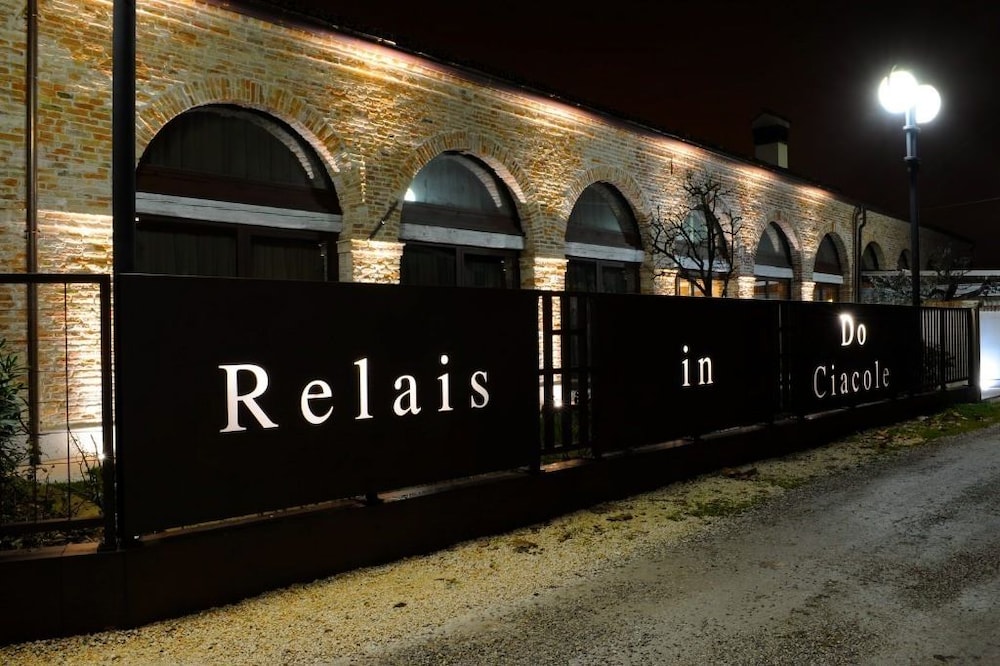 Do Ciacole In Relais 1/37