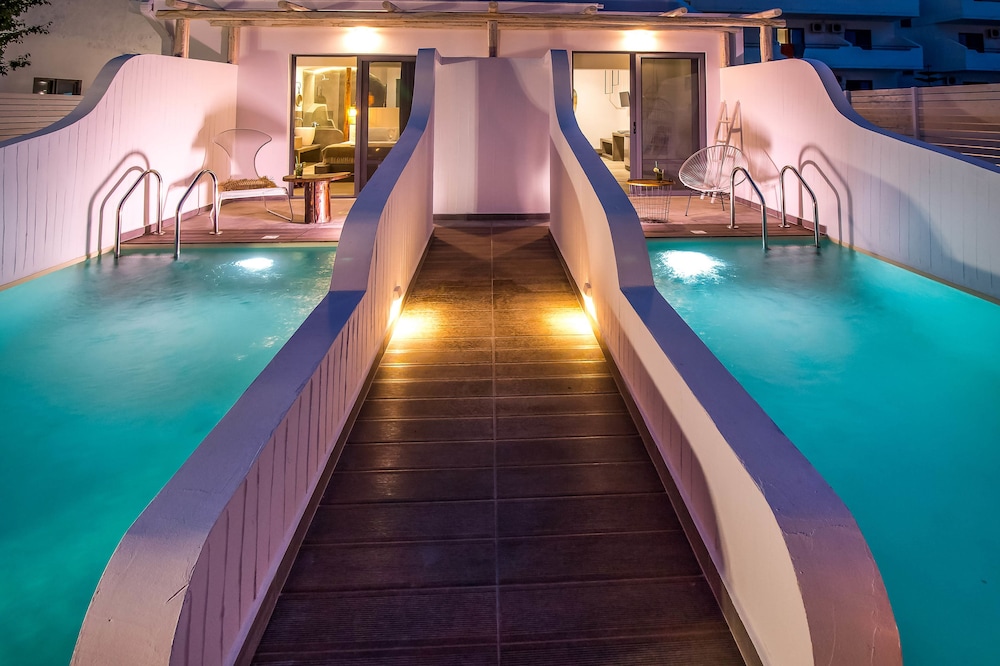 Malibu Boutique Studios 19/50