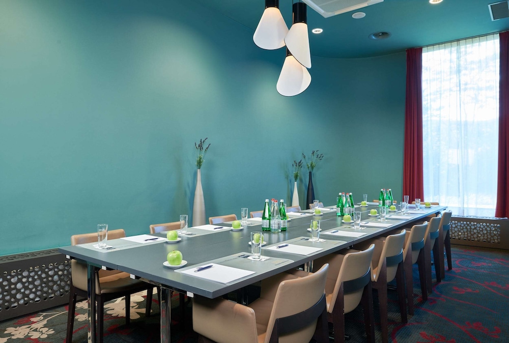 Dorint Airport Hotel Zurich 52/76