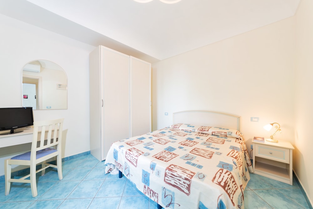 Hotel La Capannina 10/63