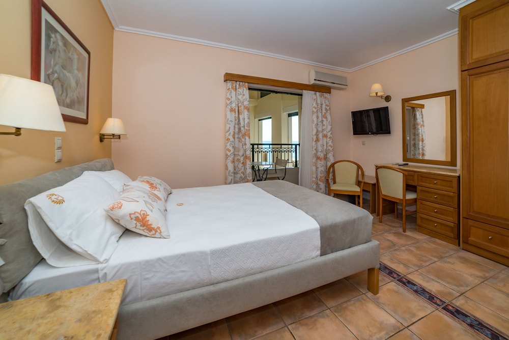 Andreolas Luxury Suites 25/72