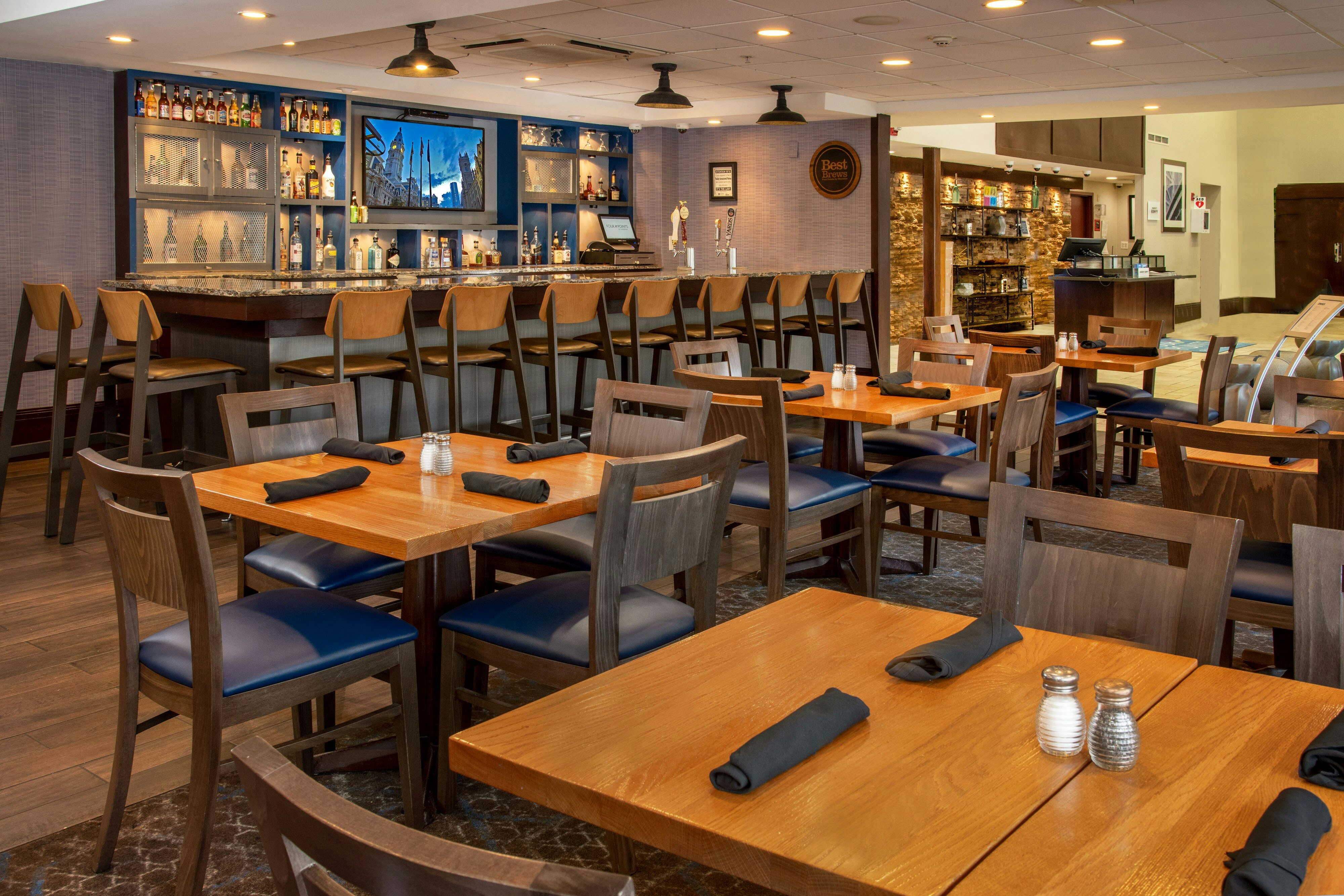 Four Points by Sheraton Philadelphia City Center 27/48