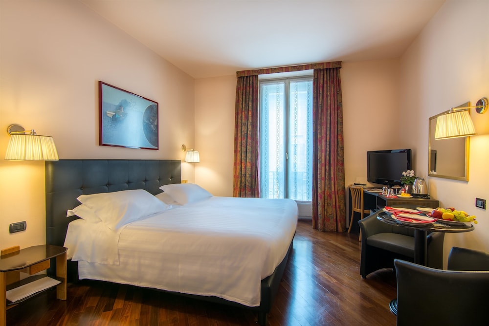 Hotel Regina Milano 15/55