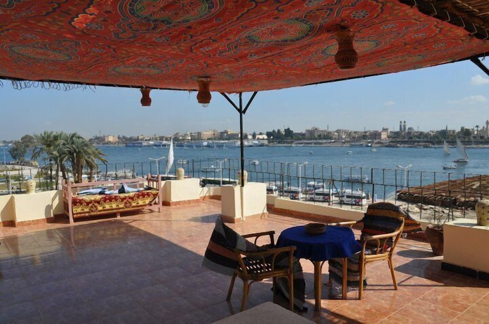 El Mesala Hotel 35/50