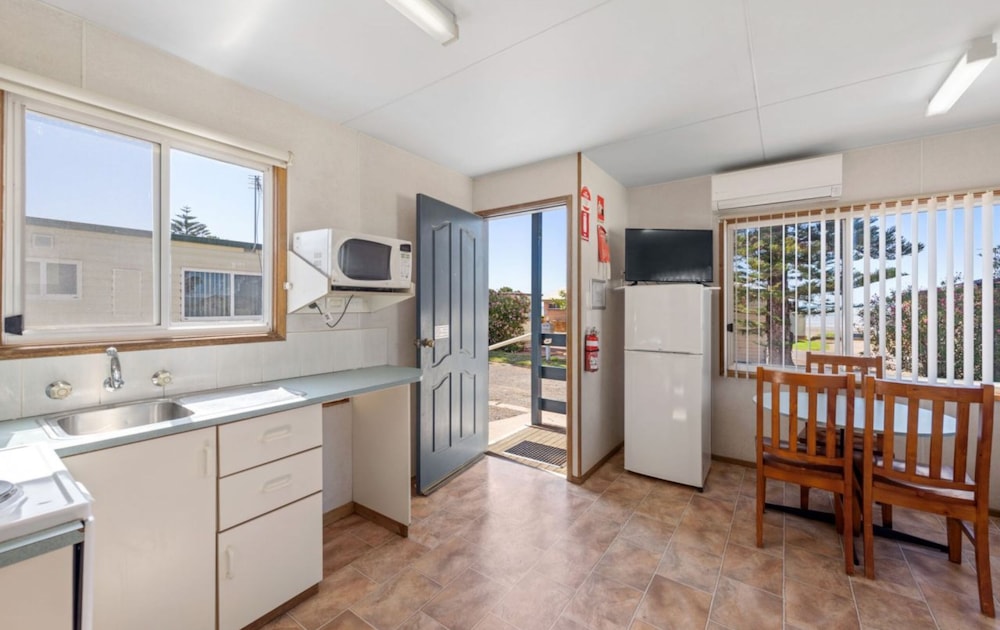 DISCOVERY PARKS – WHYALLA FORESHORE 40/46