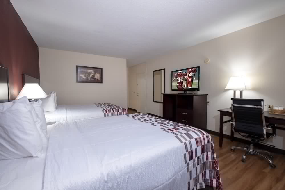 Red Roof Inn Warrenton 12/37