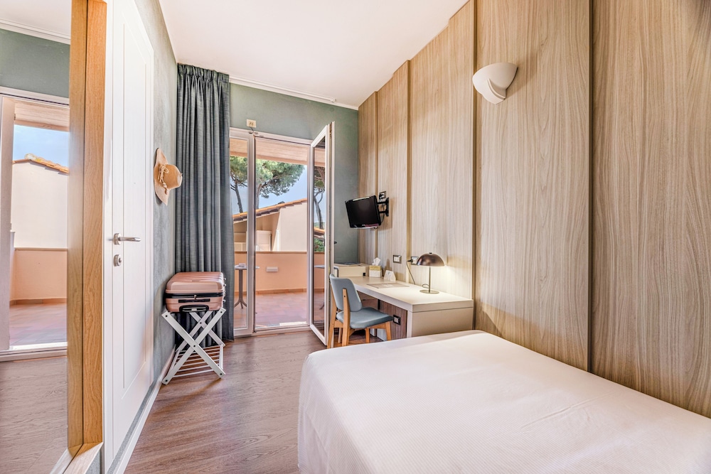 Hotel Riva Del Sole 50/70
