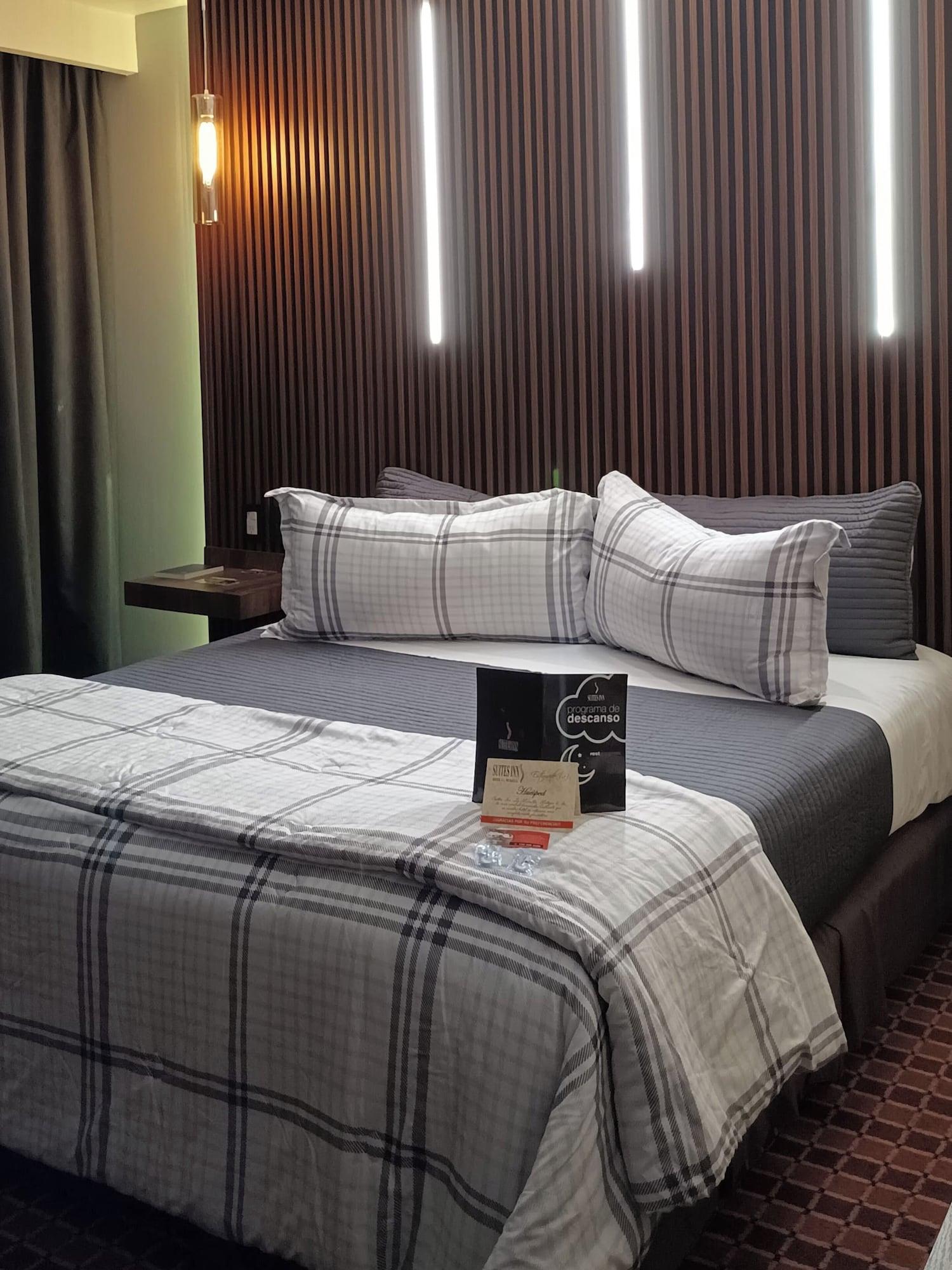 Master, Suite
