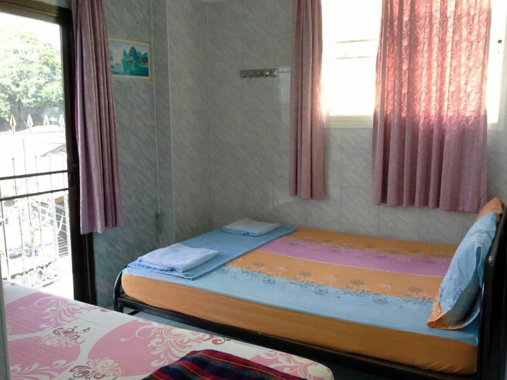 New Central Guesthouse 15/23