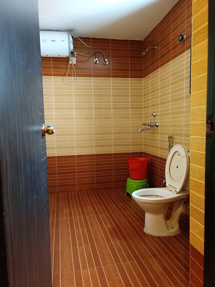 Hotel Mulberry, Kolkata 19/25