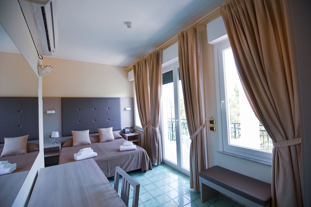 Hotel La Villa Degli Argentieri 22/62