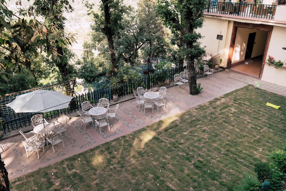 The Fern Hillside Resort Bhimtal 71/76