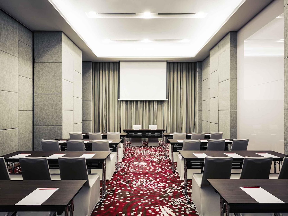 Mercure Kuala Lumpur Shaw Parade 62/69