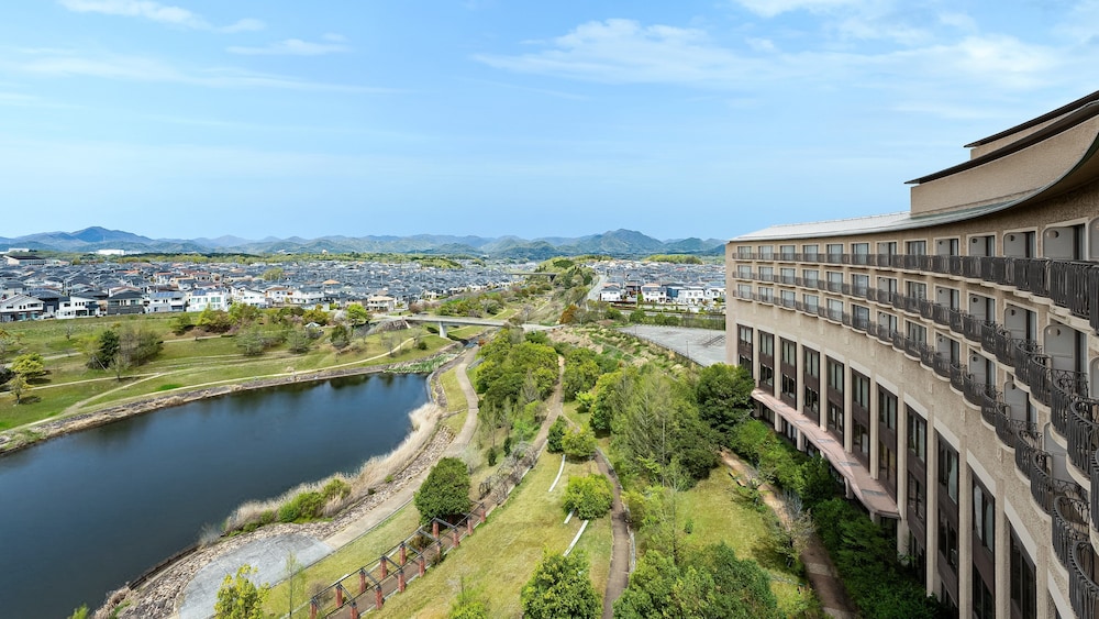 The Celecton Premier Kobe Sanda Hotel 63/68