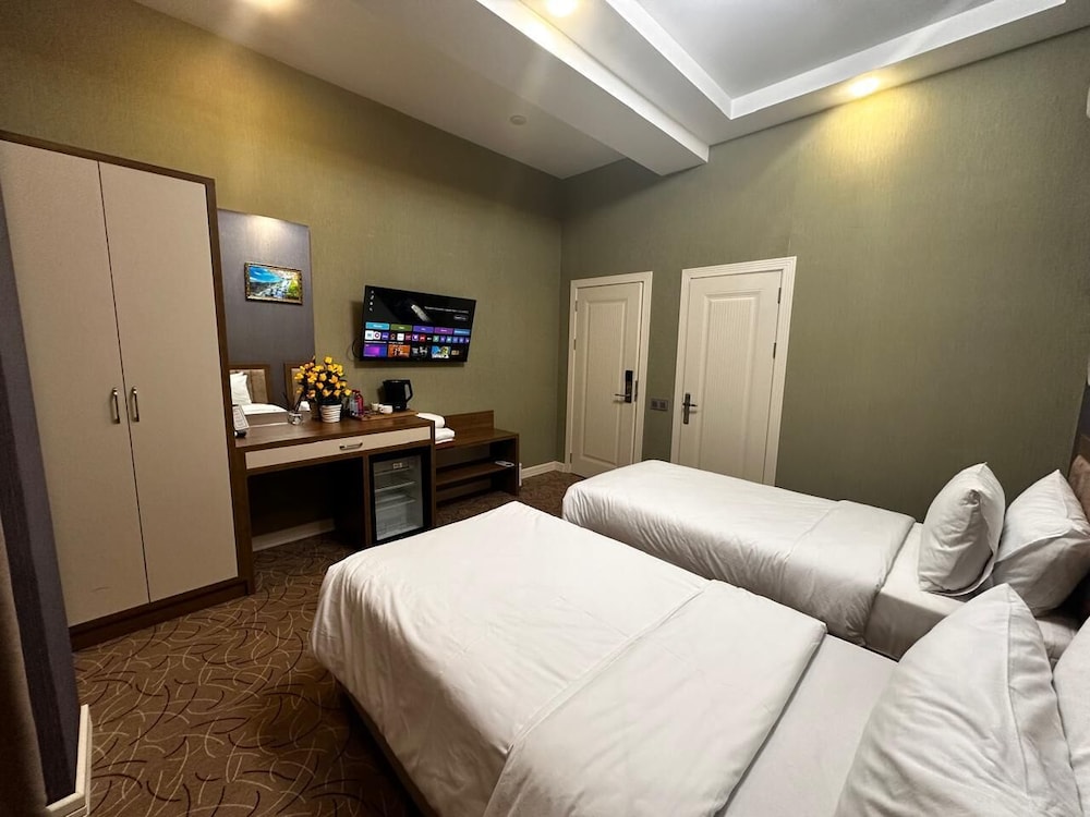 STANDARD, TWIN BEDS