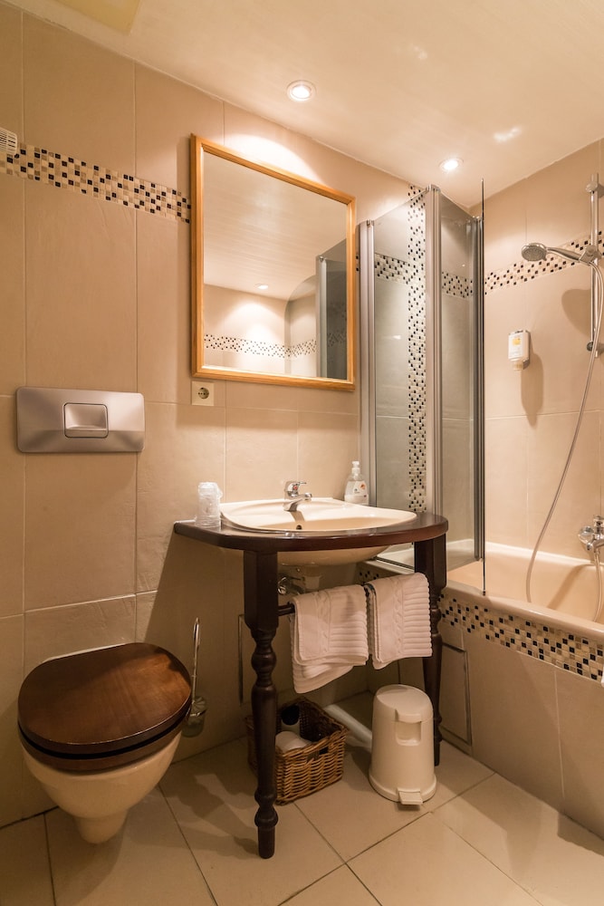 Thermen Hotel Bad Soden Am Taunus 41/42