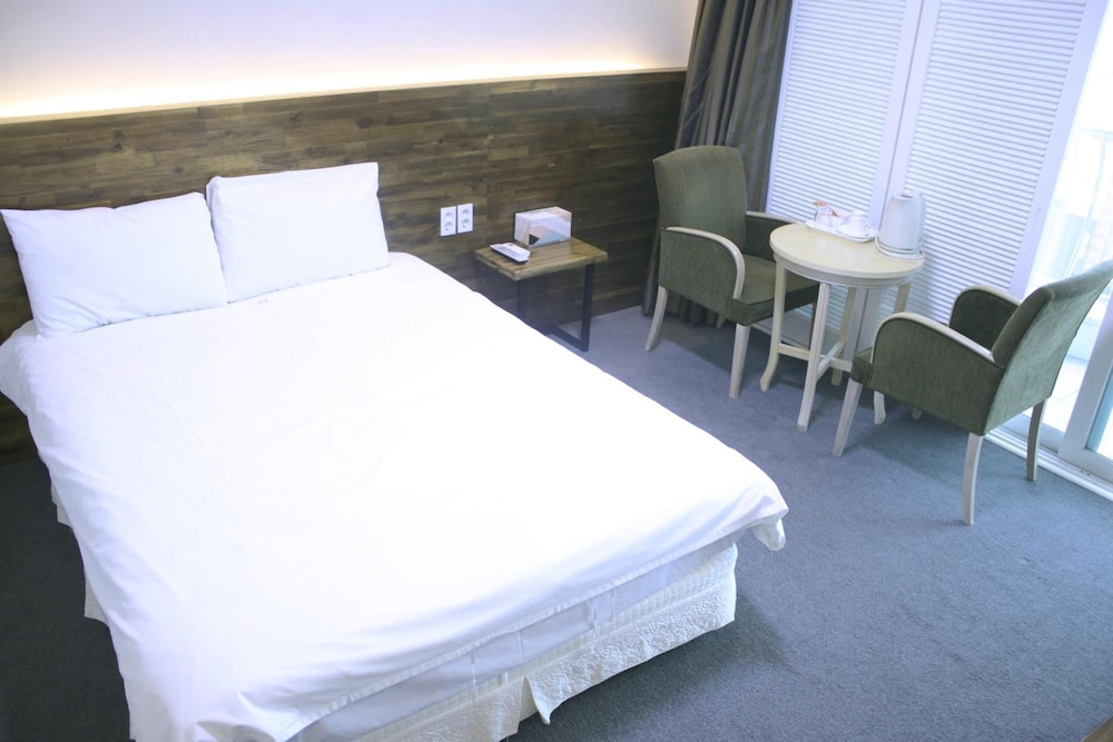 Ocean View Hotel 14/46