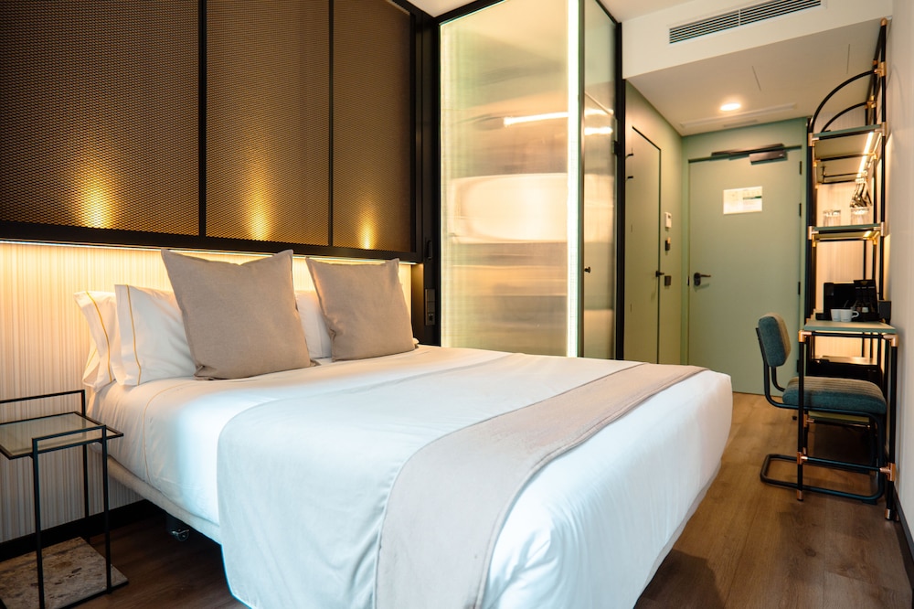 Akeah Hotel Gran Via - Adults Only 13/50