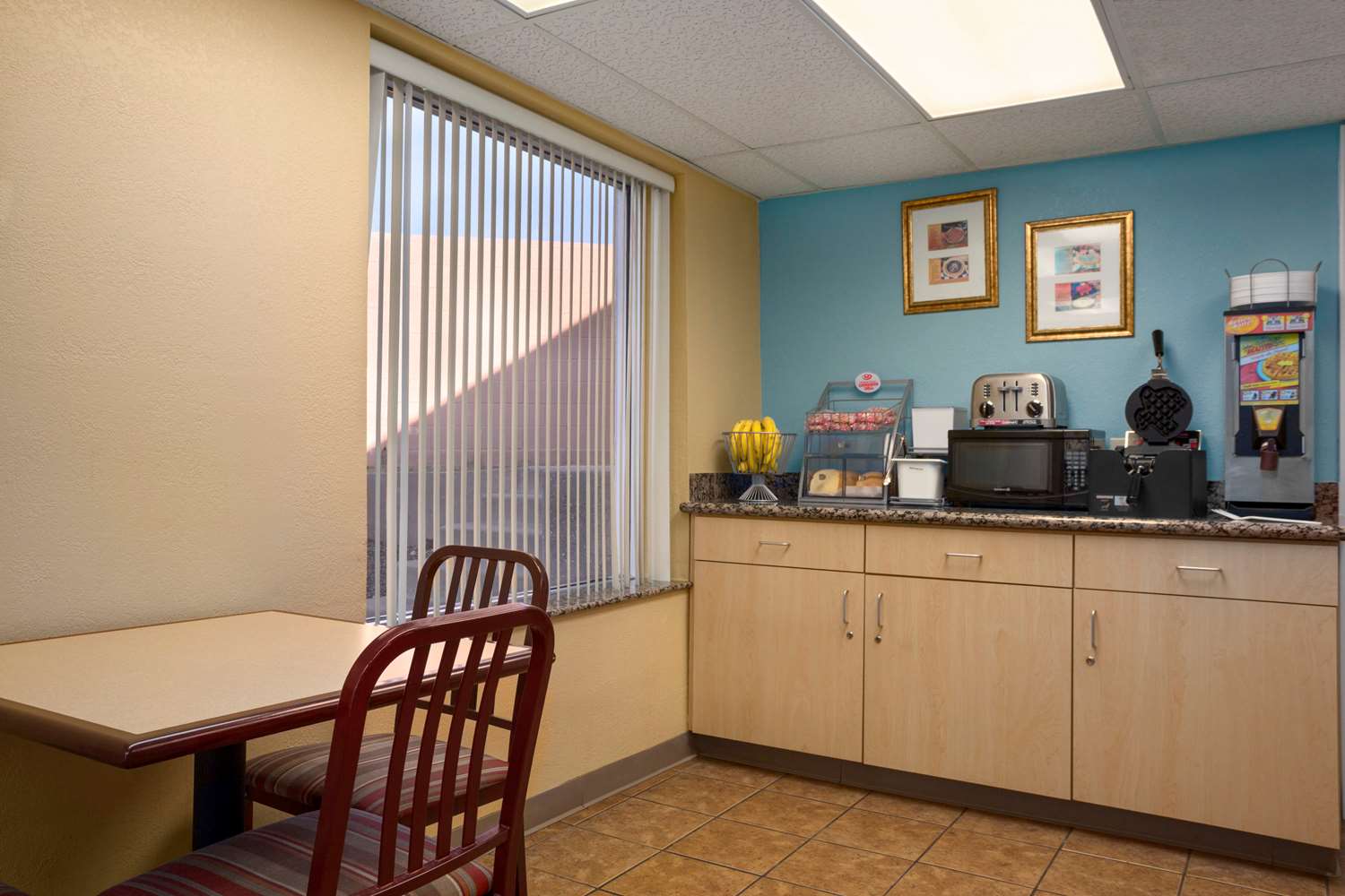 Super 8 By Wyndham Austin Downtown/Capitol Area 16/23