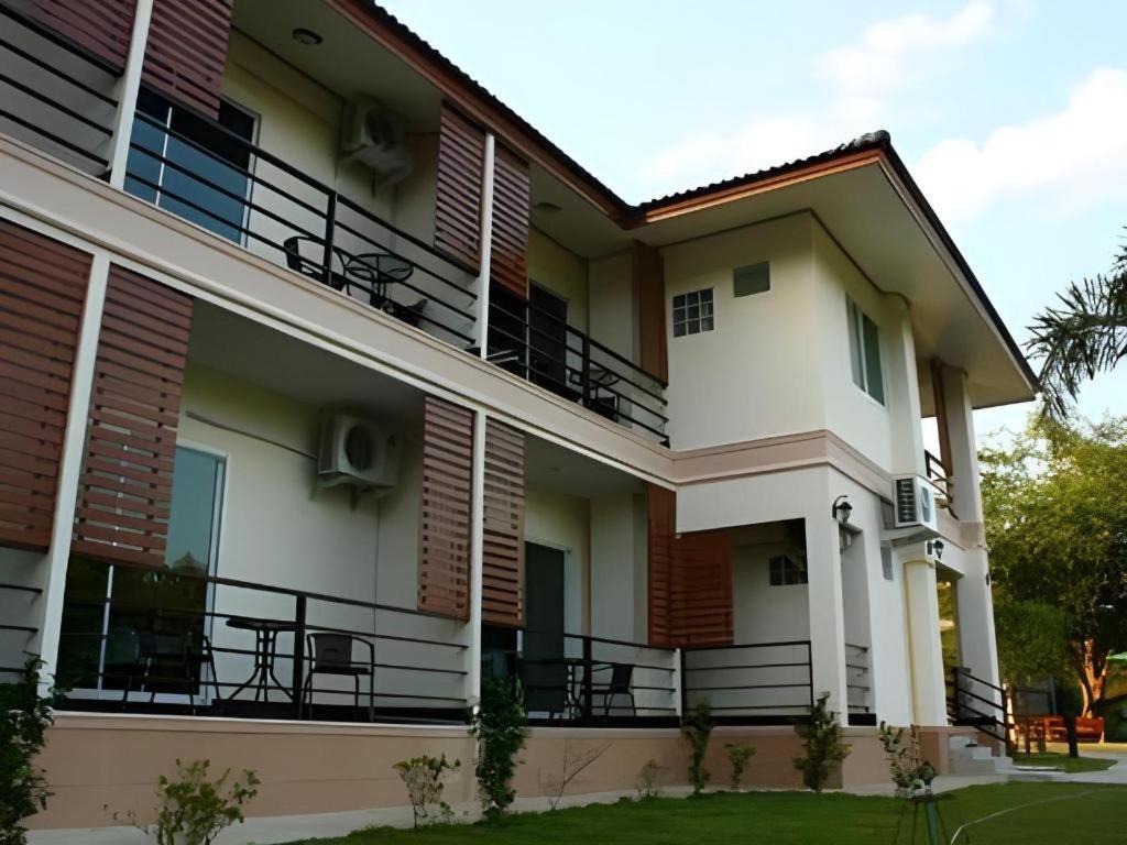 Sukthavorn Residence 3/71
