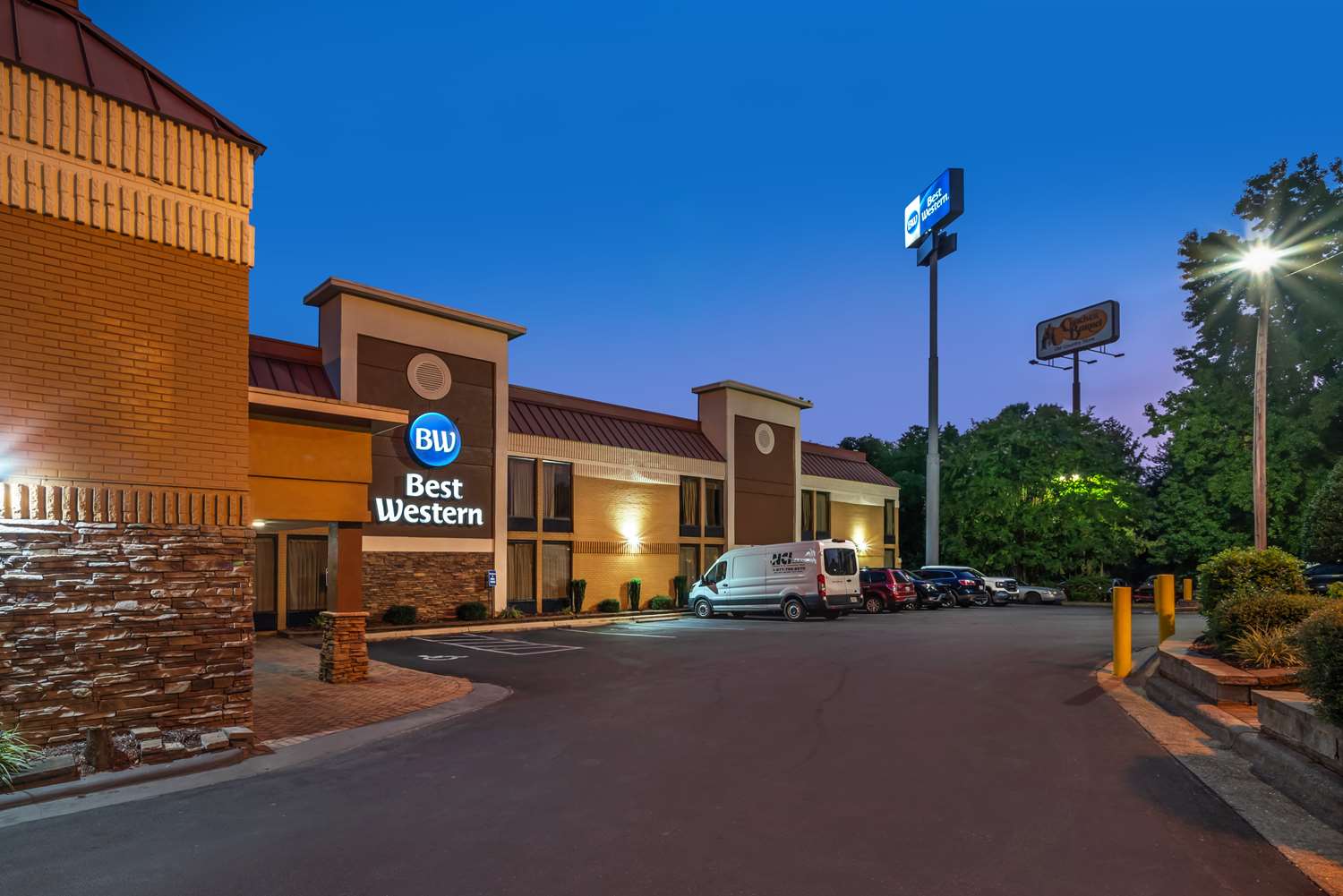 Best Western Gastonia 28/29
